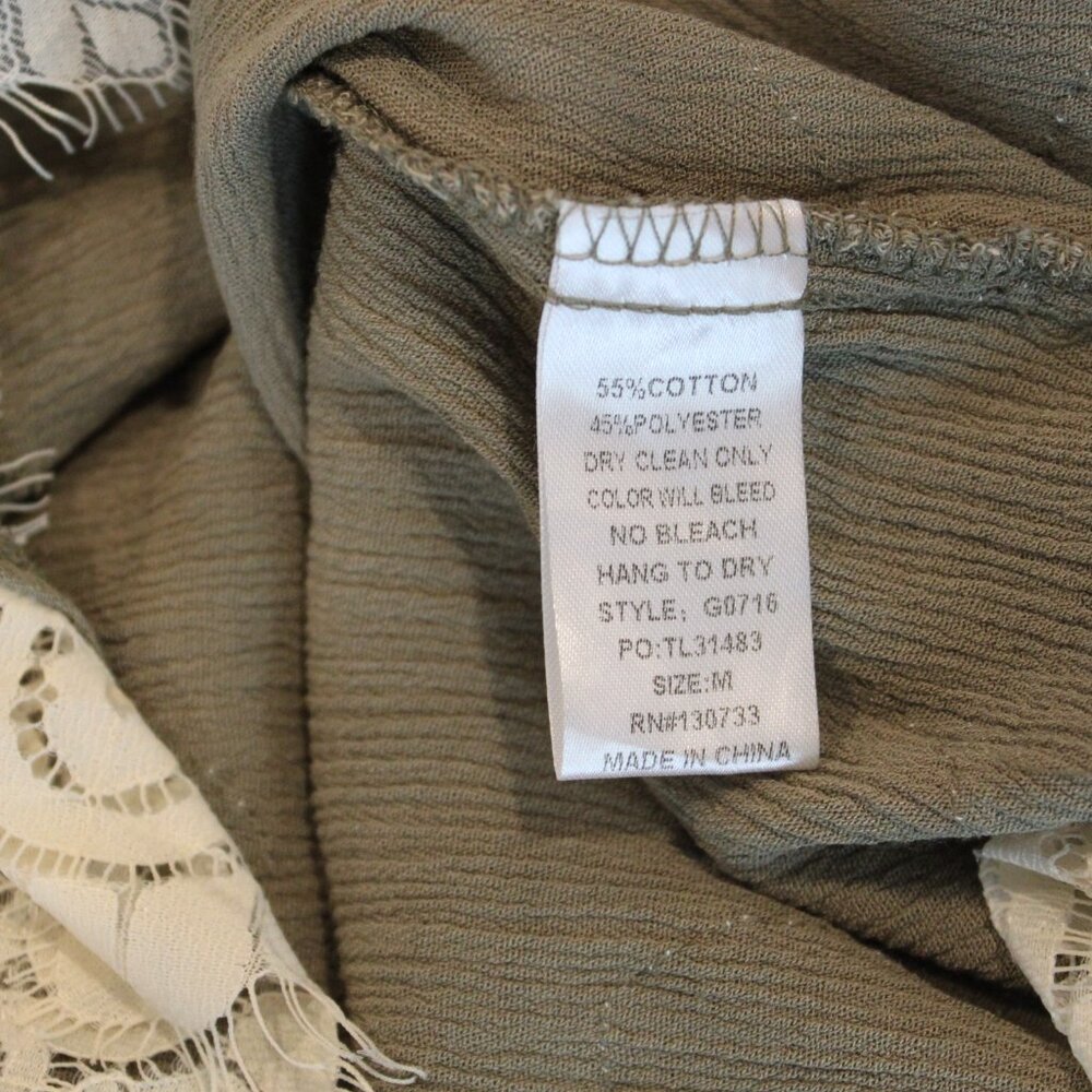 Umgee Sleeveless Dress With Floral Lace Detail Olive Green Size Medium - Picture 9 of 9